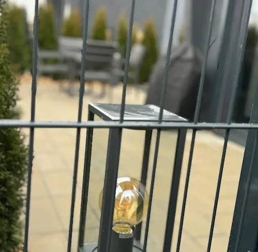 Tiny Oskar 100m Entfernt Zum Dom wakacyjny *