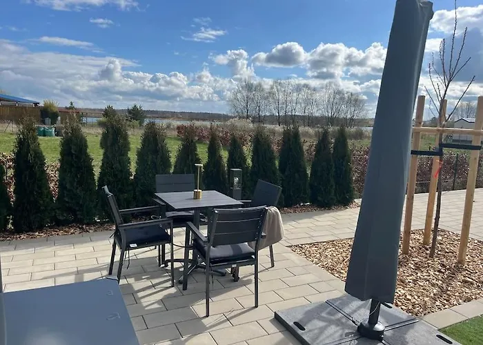 Dom wakacyjny Tiny Oskar 100m Entfernt Zum